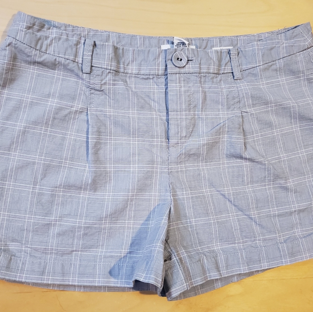 Calvin Klein shorts - Picture 1 of 5